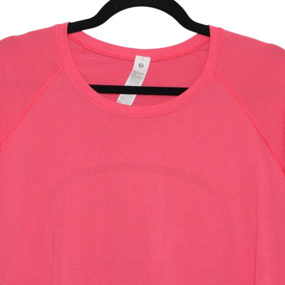 Lululemon Swiftly Tech Race Length T-Shirt Coral Pink Size 14 - Picture 4 of 6